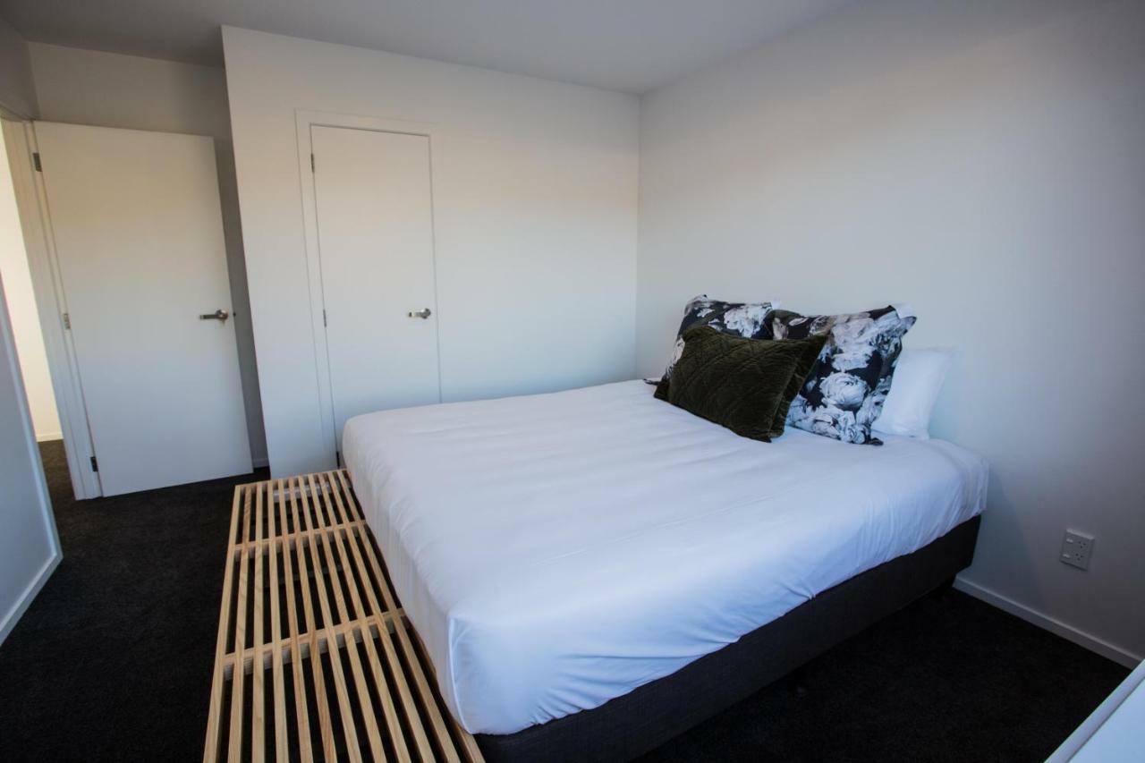 4 - Charming Space, Just A Stone Throw From Central Ванака Экстерьер фото