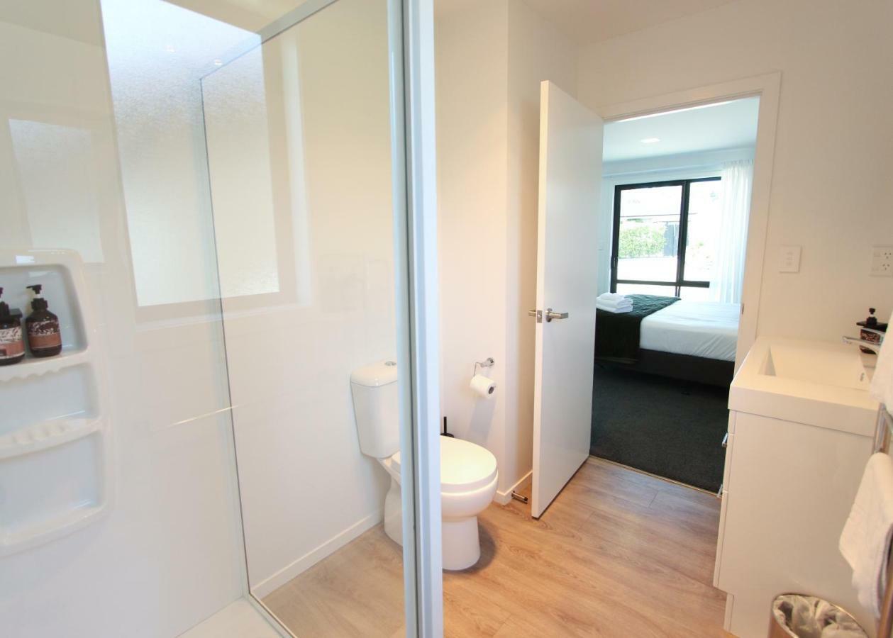 4 - Charming Space, Just A Stone Throw From Central Ванака Экстерьер фото